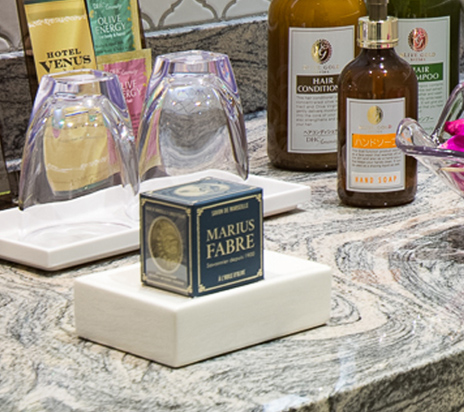 プレミアムスートのアメニティ、フランス製自然派石鹸プレゼント